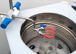 30段程序控溫低溫恒溫?cái)嚢柙〔踻程序控溫反應(yīng)浴|可編程恒溫槽|可編程低溫恒溫反應(yīng)浴|程序控溫冷阱|可編程冷阱 30段程序控溫低溫恒溫?cái)嚢柙〔踻程序控溫反應(yīng)浴|可編程恒溫槽|可編程低溫恒溫反應(yīng)浴|程序控溫冷阱|可編程冷阱